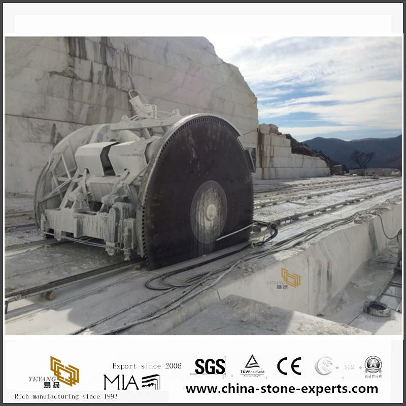 castro white marble quarry 001.jpg